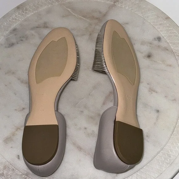 AGL Slip On Flats Leather Nude Beige Made In Italy NEW Women's EU 37 US 7 - Picture 4 of 8